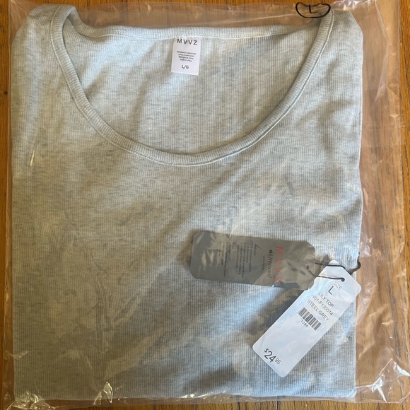 Lily Top - Picture 1 of 1